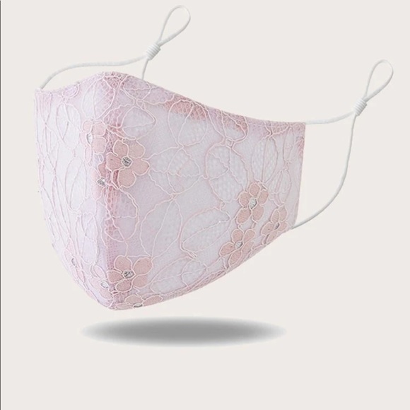 Accessories - Lace flower pattern face mask